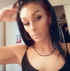 Meet your Posher, Lexie